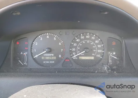 2000 Chevrolet Prizm Lsi from USA, damaged, VIN 1Y1SK5282YZ413446